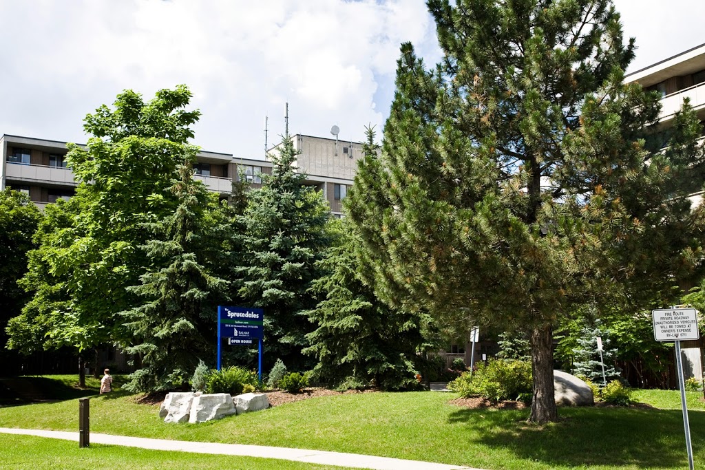 The Sprucedales Apartments | 245 Westwood Rd, Guelph, ON N1H 7H5, Canada | Phone: (519) 763-0356