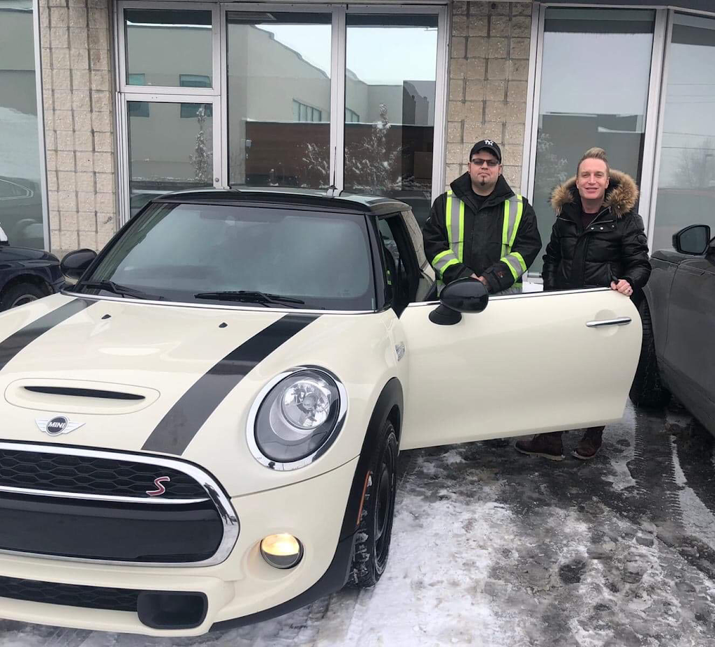 Crédit Auto Xpress La Prairie | 150 Bd Taschereau, La Prairie, QC J5R 1S8, Canada | Phone: (877) 849-9545