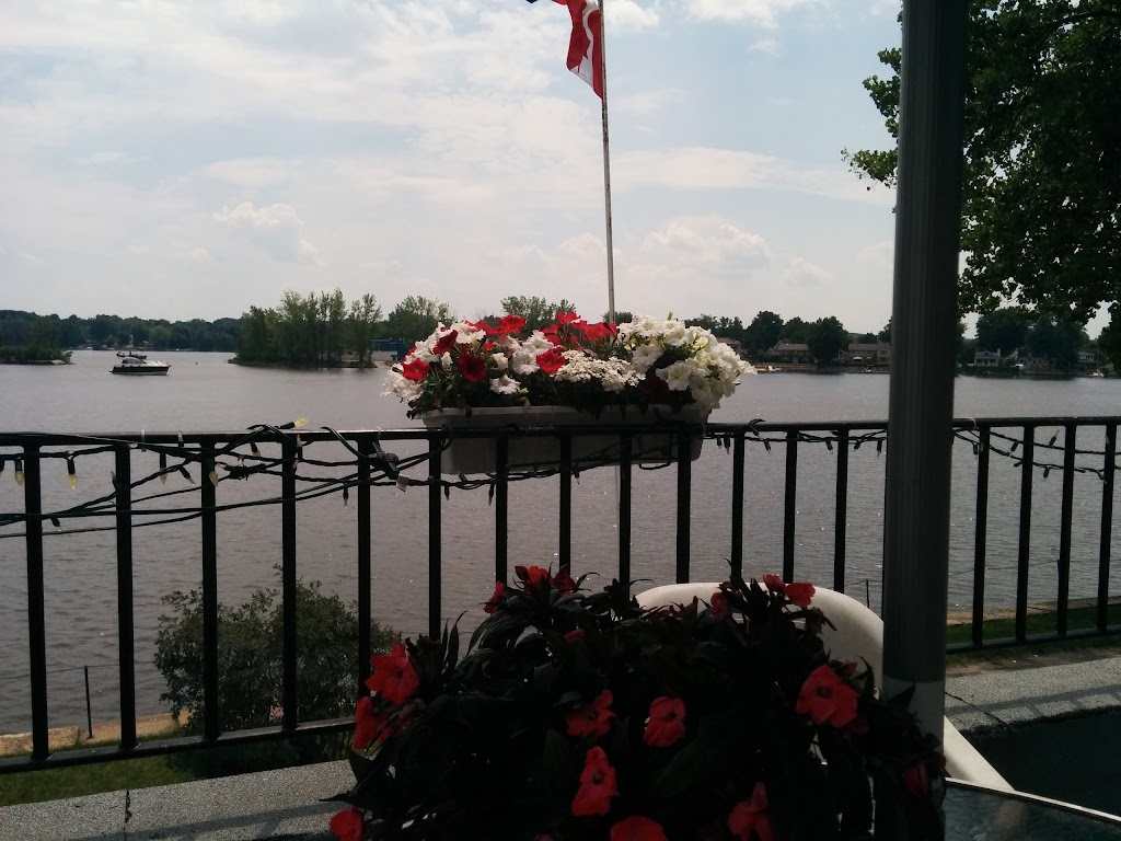 The Royal Canadian Legion | 28 Rue Sainte-Anne, Sainte-Anne-de-Bellevue, QC H9X 1L3, Canada | Phone: (514) 457-9332