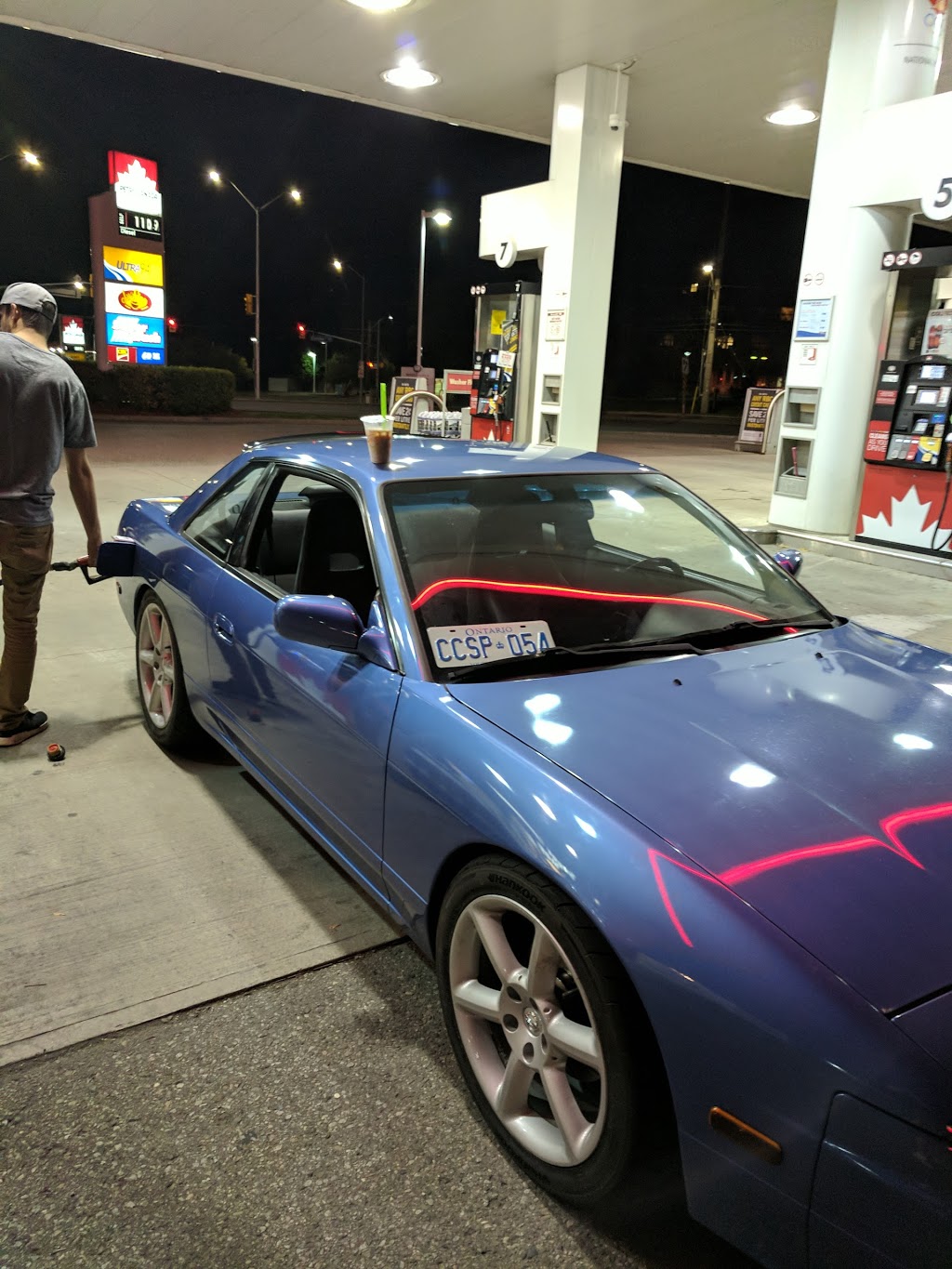Petro-Canada & Car Wash | 2125 Dundas St W, Mississauga, ON L5K 2E2, Canada | Phone: (905) 828-9475