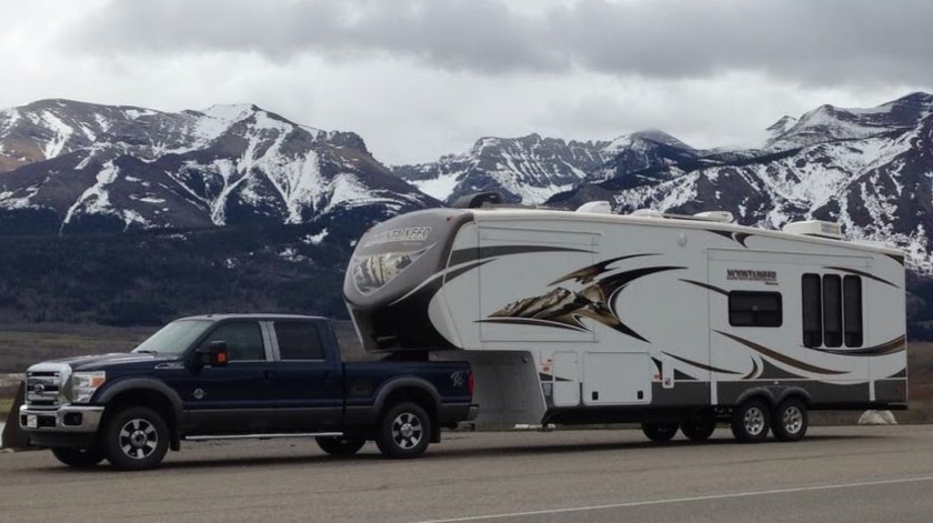 Centerline RV | 4015 Mayor Magrath Dr S, Lethbridge, AB T1K 6Y7, Canada | Phone: (877) 651-5509