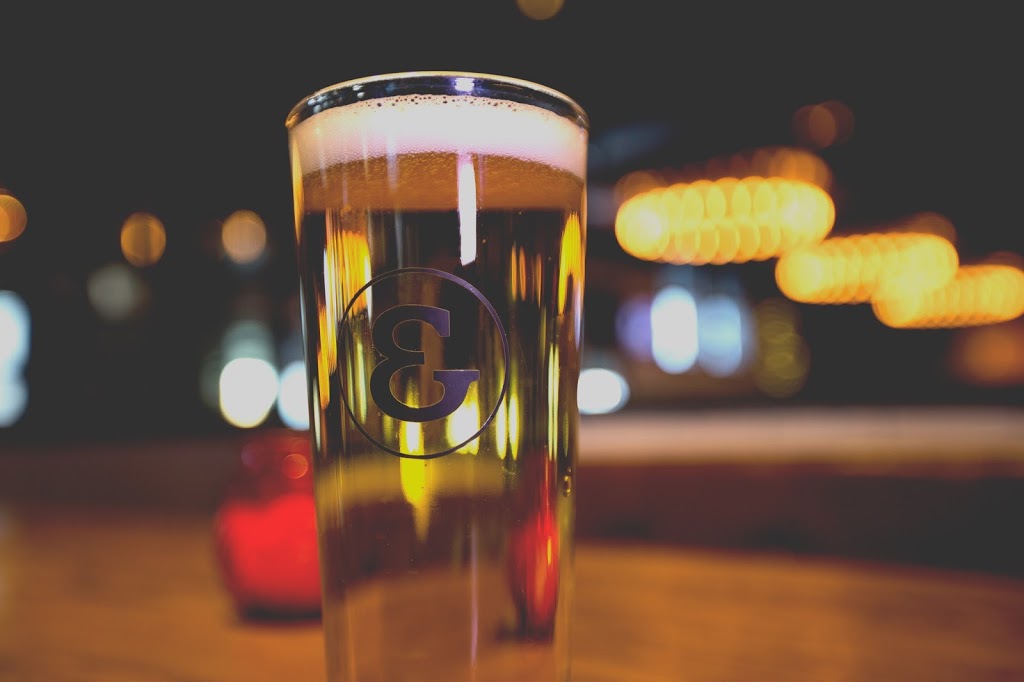 State & Main Kitchen & Bar | 7 Mahogany Plaza SE #470, Calgary, AB T3M 0T7, Canada | Phone: (403) 452-0802