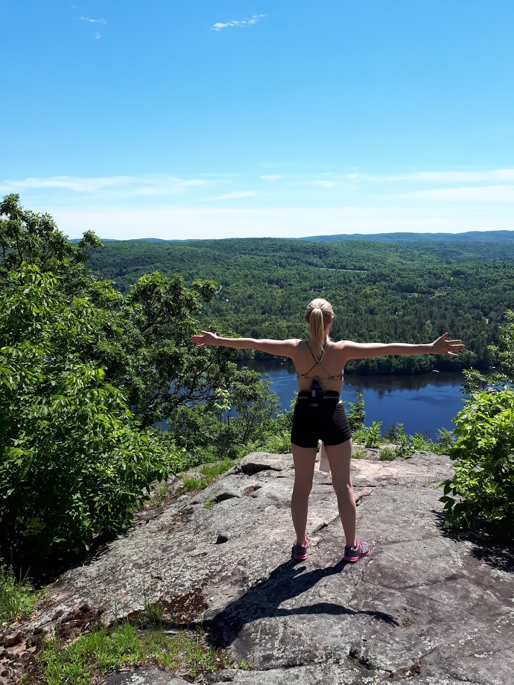 Mont Cascades | 448 Chemin du Mont-des-Cascades, Cantley, QC J8V 3B2, Canada | Phone: (819) 827-0301