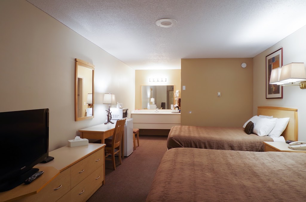 Canadas Best Value Inn & Suites Fernie | 401 Crowsnest Hwy, Fernie, BC V0B 1M0, Canada | Phone: (877) 326-8888