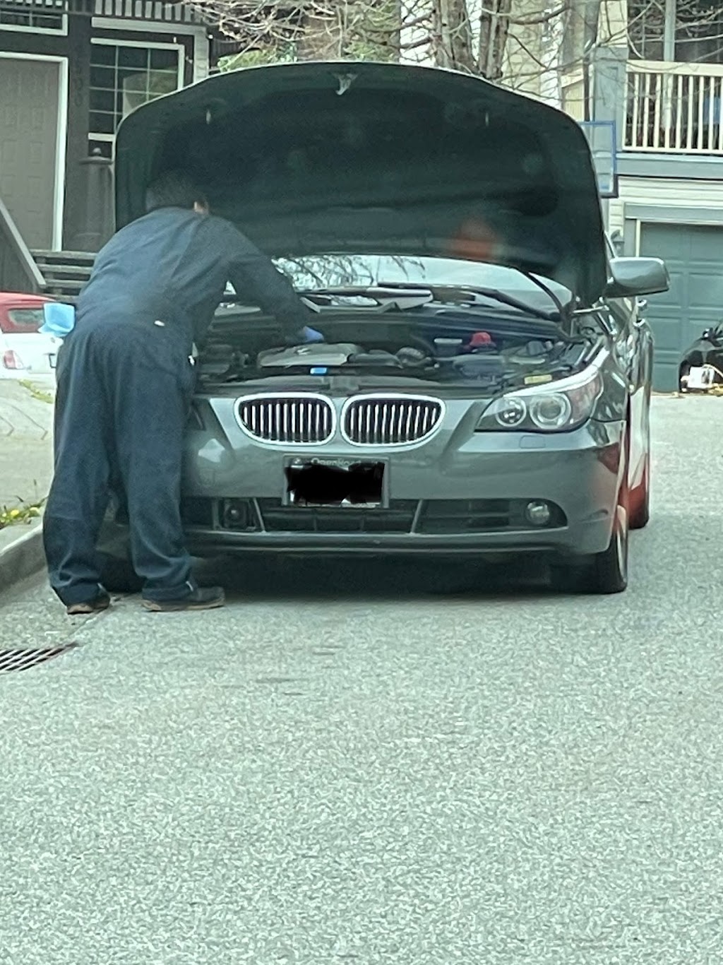 El Cheje Movil Mechanic | Godwin Ct, Coquitlam, BC V3K 5V8, Canada | Phone: (604) 500-6934
