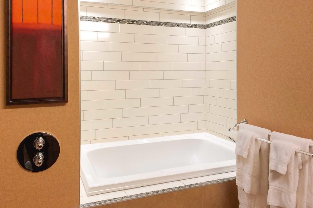 Quality Inn & Suites | 5800 Rue des Arpents, Lévis, QC G6V 0B5, Canada | Phone: (418) 833-1212