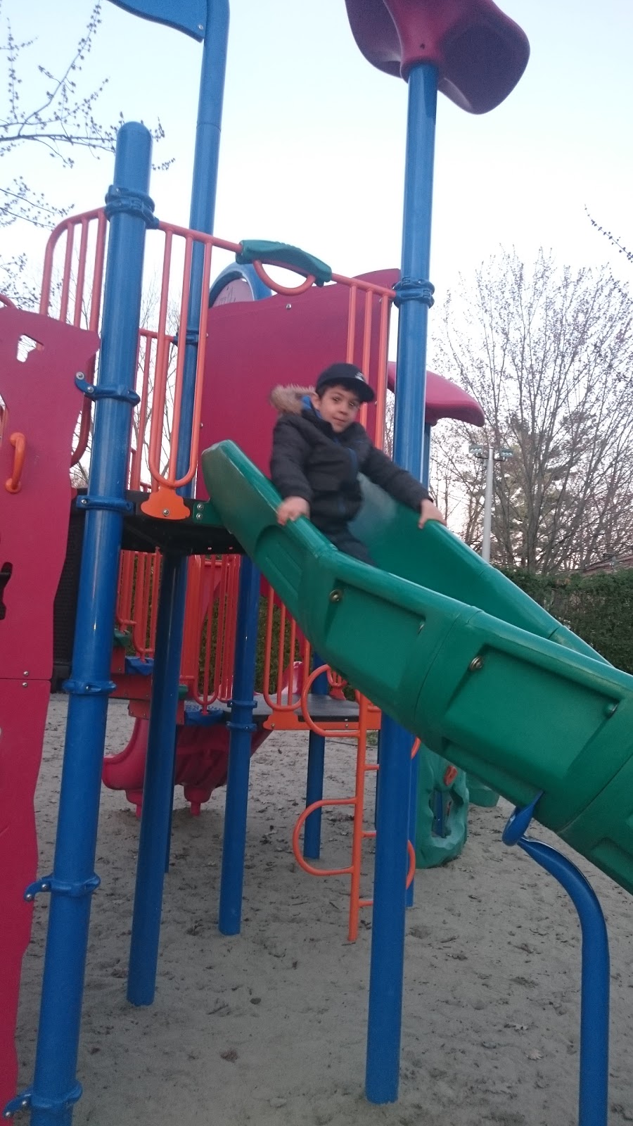 Castillou Park | Rue de Castillou, Gatineau, QC J8T, Canada | Phone: (866) 299-2002