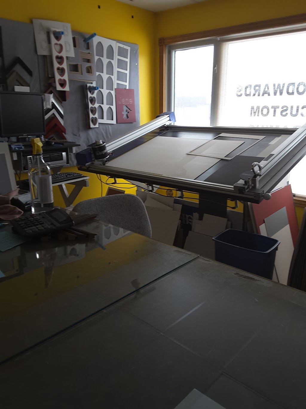 Woodward Custom Framing | 722 Goderich St, Port Elgin, ON N0H 2C0, Canada | Phone: (519) 832-5545
