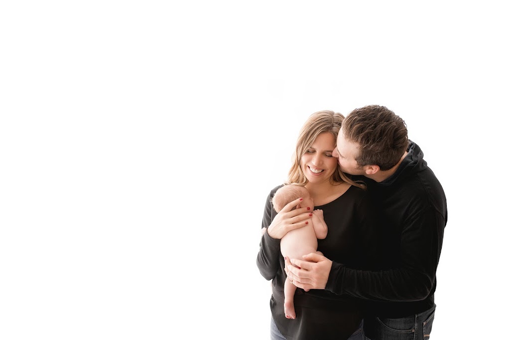 Blooming Bliss Photography | 7 Milburn Crescent, St. Albert, AB T8N 2C4, Canada | Phone: (780) 667-0978
