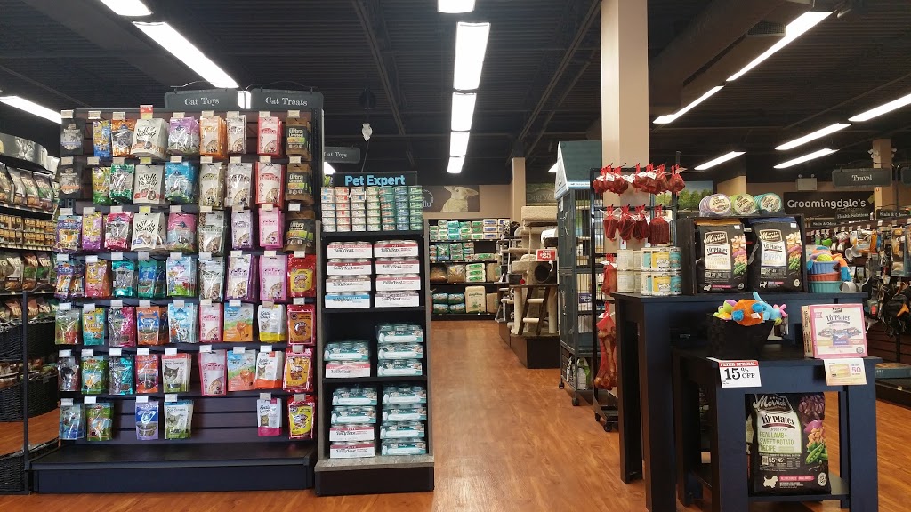 Pet Valu 1160 Beaverwood Rd, Manotick, ON K4M 1L6, Canada