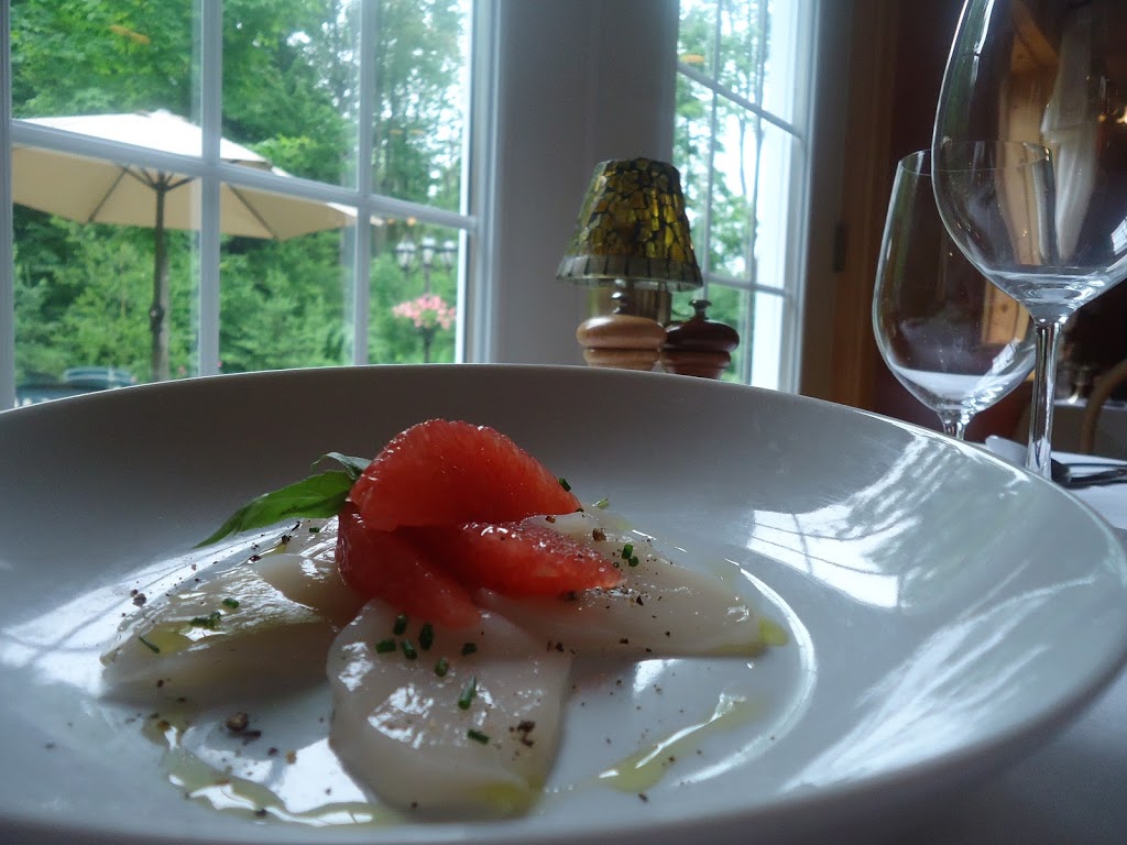 Restaurant Le Madrigal Bromont | 46 Boulevard de Bromont, Bromont, QC J2L 2K3, Canada | Phone: (450) 534-3588