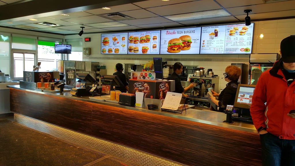 A&W Canada | 516 16 Ave NW, Calgary, AB T2M 0J4, Canada | Phone: (403) 220-9027