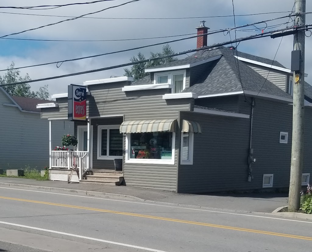 Depanneur Lebel Enr | 46 Rue Principale N, Saint-Jean-de-Dieu, QC G0L 3M0, Canada | Phone: (418) 963-3548