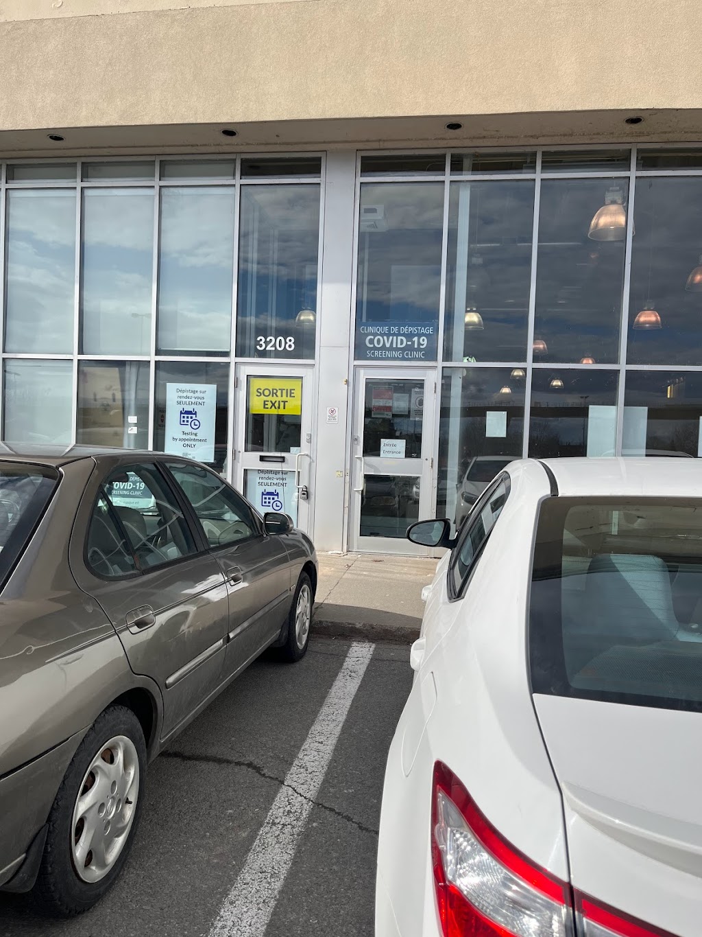 Centre de Dépistage COVID19Cdd Kirkland 3212 Rue JeanYves 3208