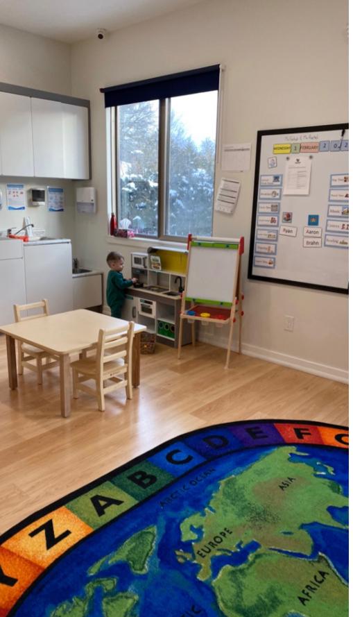 Golden Minds Montessori School | 355 Davis Dr, Newmarket, ON L3Y 2N6, Canada | Phone: (905) 836-0606