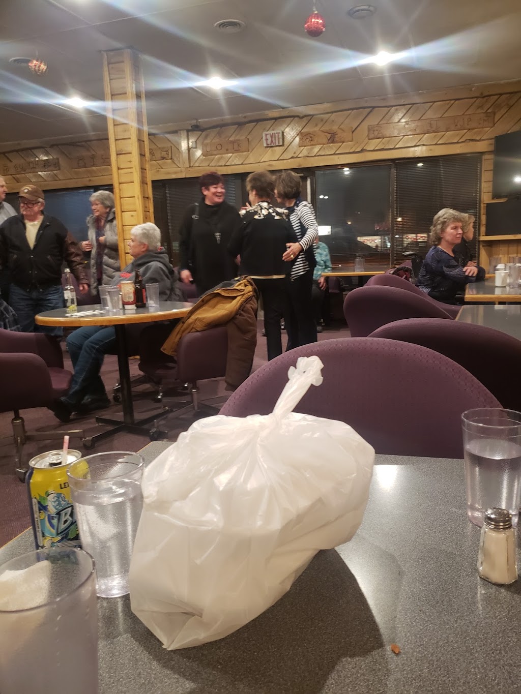 Happy Valley Restaurant - 5018 50 Av Rimbey Ab T0c 2j0 Canada