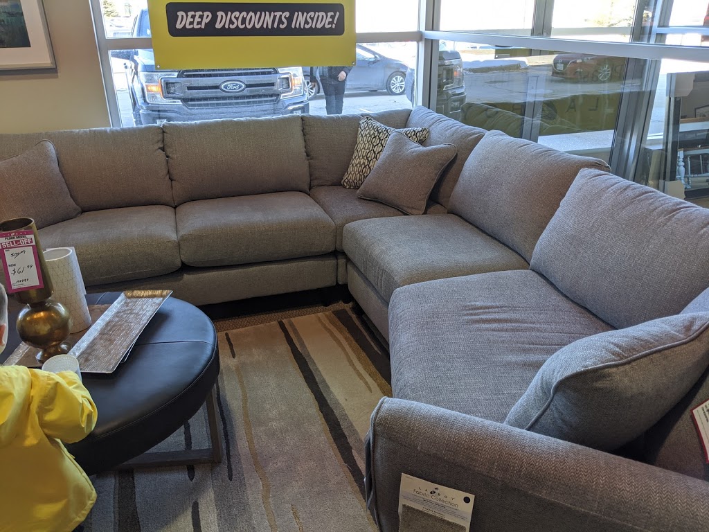 La-Z-Boy Home Furnishings & Décor | 76 Barrie View Dr, Barrie, ON L4N 8V4, Canada | Phone: (705) 735-3337