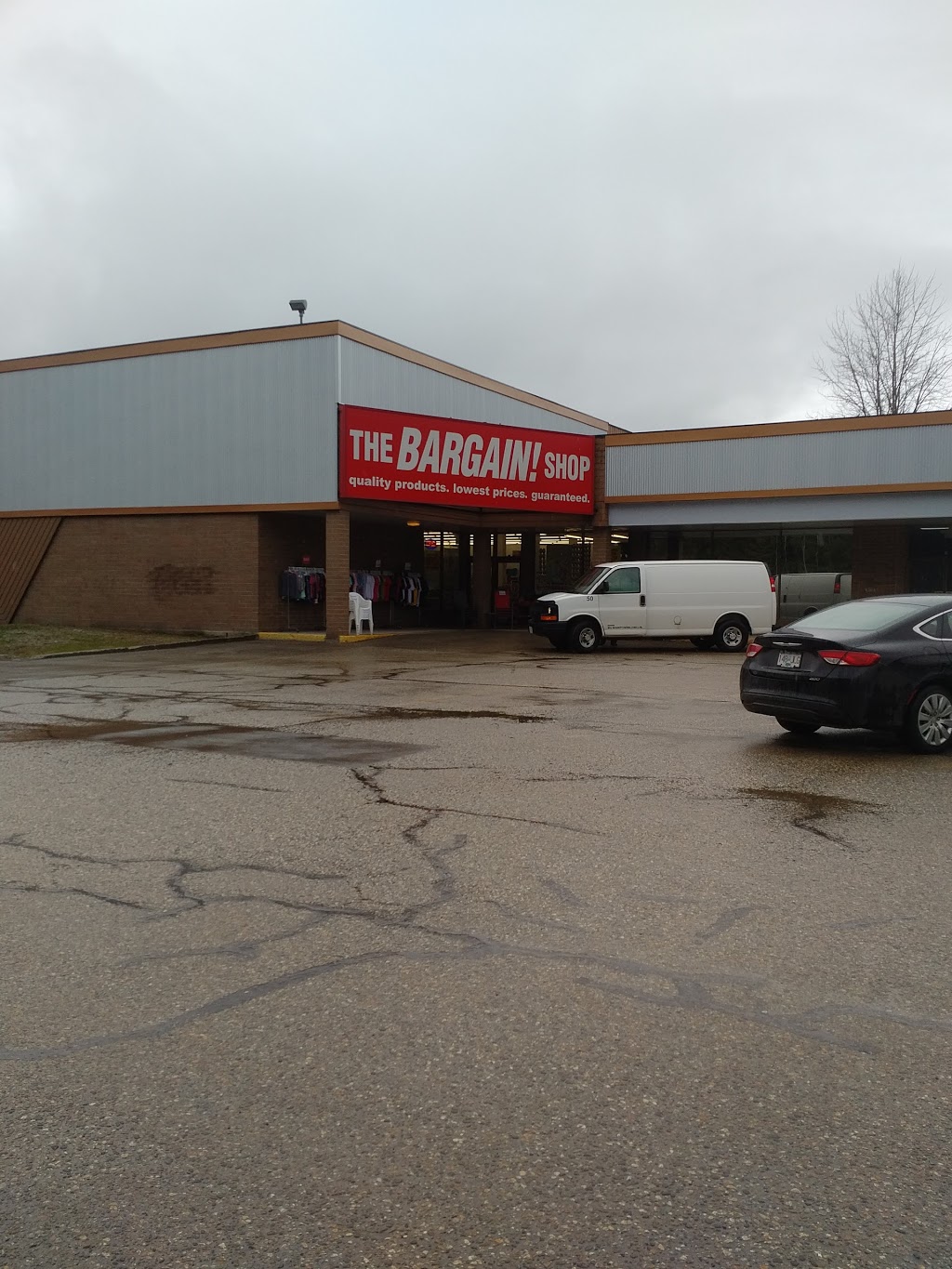 The Bargain! Shop | 1133 Eagle Pass Way, Sicamous, BC V0E 2V0, Canada | Phone: (250) 836-4956