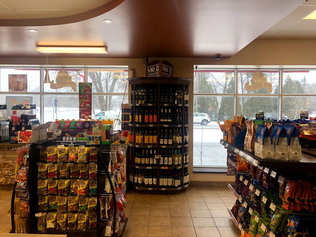 Marché des Forges | 5700 Boulevard des Forges, Trois-Rivières, QC G8Y 1X8, Canada | Phone: (819) 840-4449