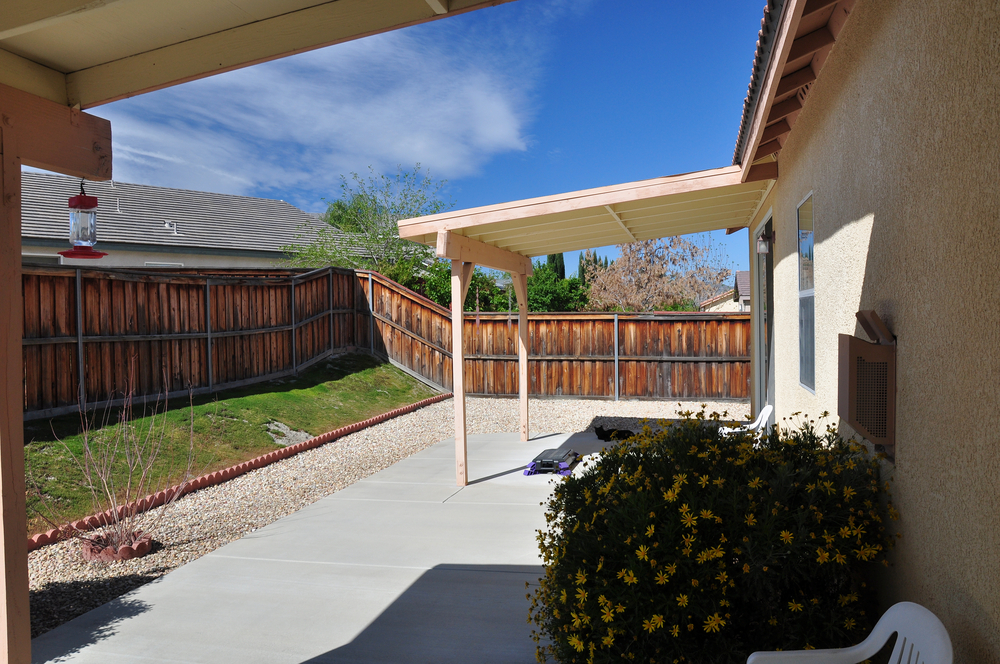 Fence Contractor Edmonton | 819 Blacklock Way SW, Edmonton, AB T6W 1C6, Canada | Phone: (587) 414-7635