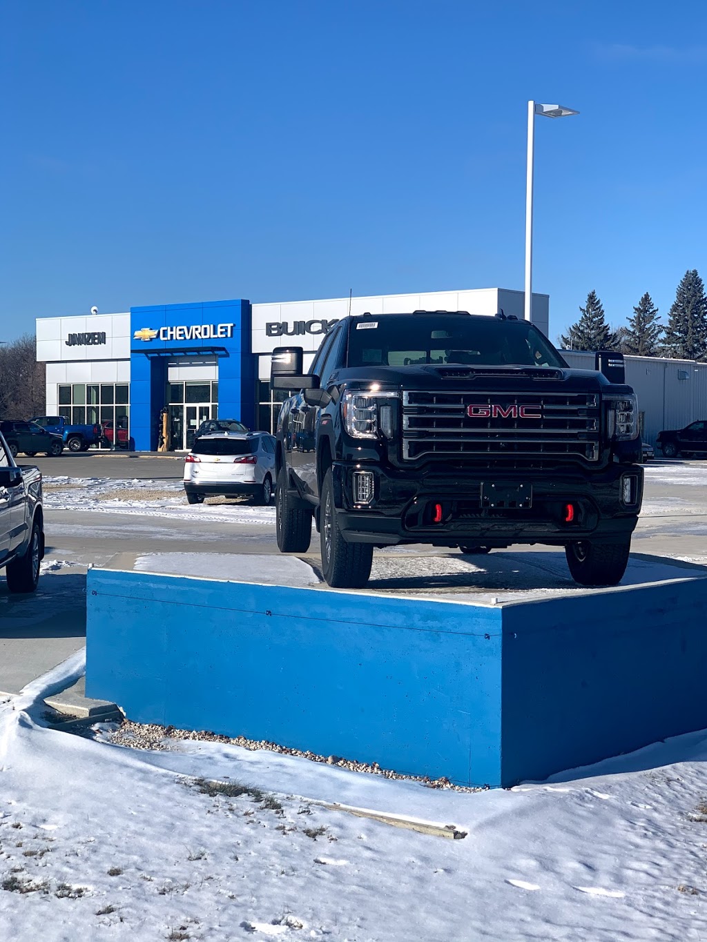 Janzen Chevrolet Buick GMC | 225A 4 Ave SE, Carman, MB R0G 0J0, Canada | Phone: (204) 745-6777
