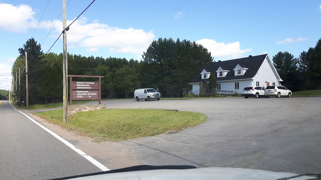 Réserve faunique Mastigouche - Administration | 830 Rue Sainte Anne, Saint-Alexis-des-Monts, QC J0K 1V0, Canada | Phone: (819) 265-2075
