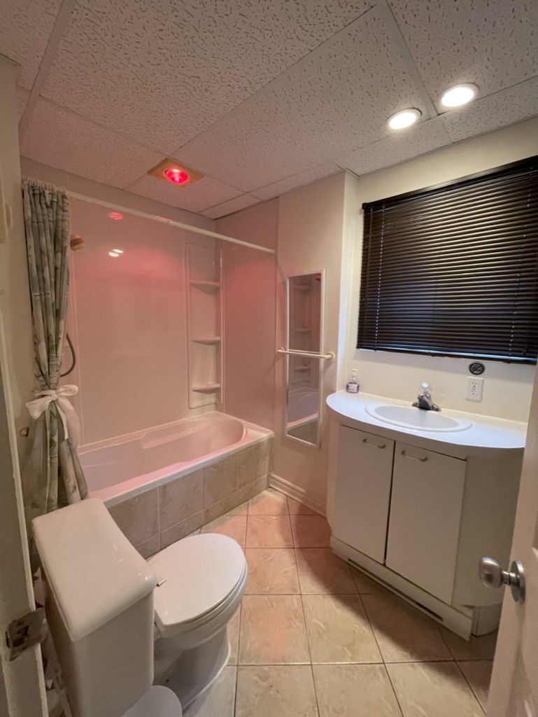 Domaine du Cinq | 68 5E Rang De Würtele, Ferme-Neuve, QC J0W 1C0, Canada | Phone: (873) 500-2467