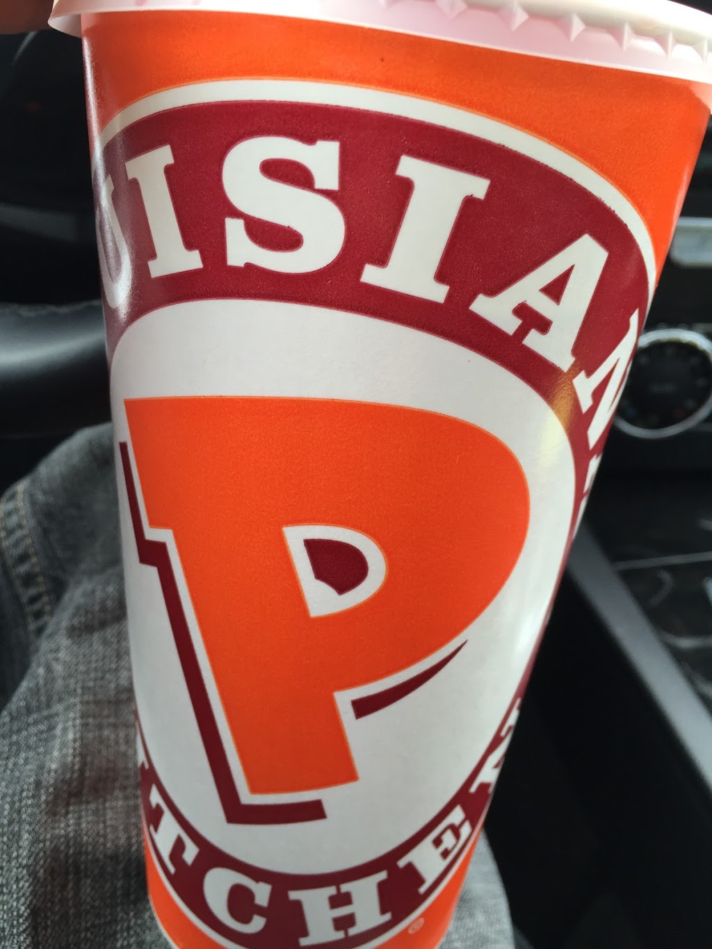 Popeyes Louisiana Kitchen | 7080 St Barbara Blvd, Mississauga, ON L5W 0C9, Canada | Phone: (905) 612-3500