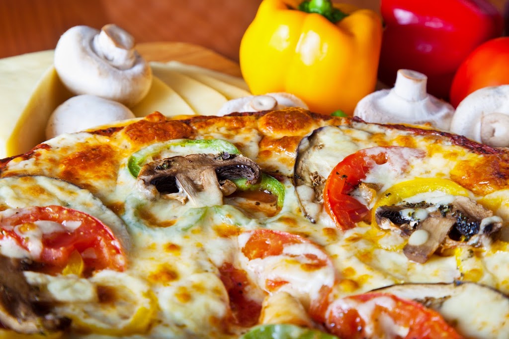 Pizza By the slice | 861 York Mills Rd, North York, ON M3B 1Y4, Canada | Phone: (416) 385-3434