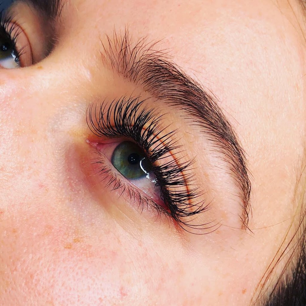 Lash Shack Victoria | 3171 Woodpark Dr, Victoria, BC V9C 1P2, Canada | Phone: (250) 884-9311
