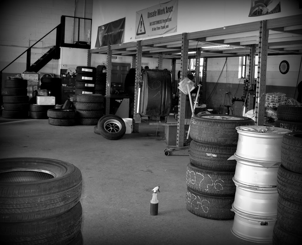 Jensen Tire Sales & Service Ltd | 928 Winston Churchill Blvd, Oakville, ON L6J 7X5, Canada | Phone: (905) 338-9919