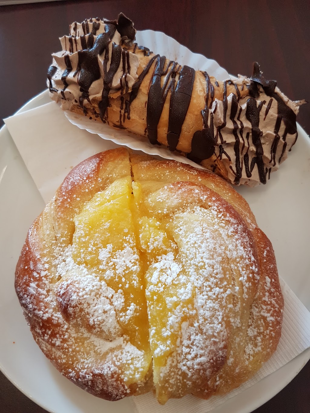 Portugalia Bakery | 189 Holland St E, Bradford, ON L3Z 2B1, Canada | Phone: (905) 778-0003