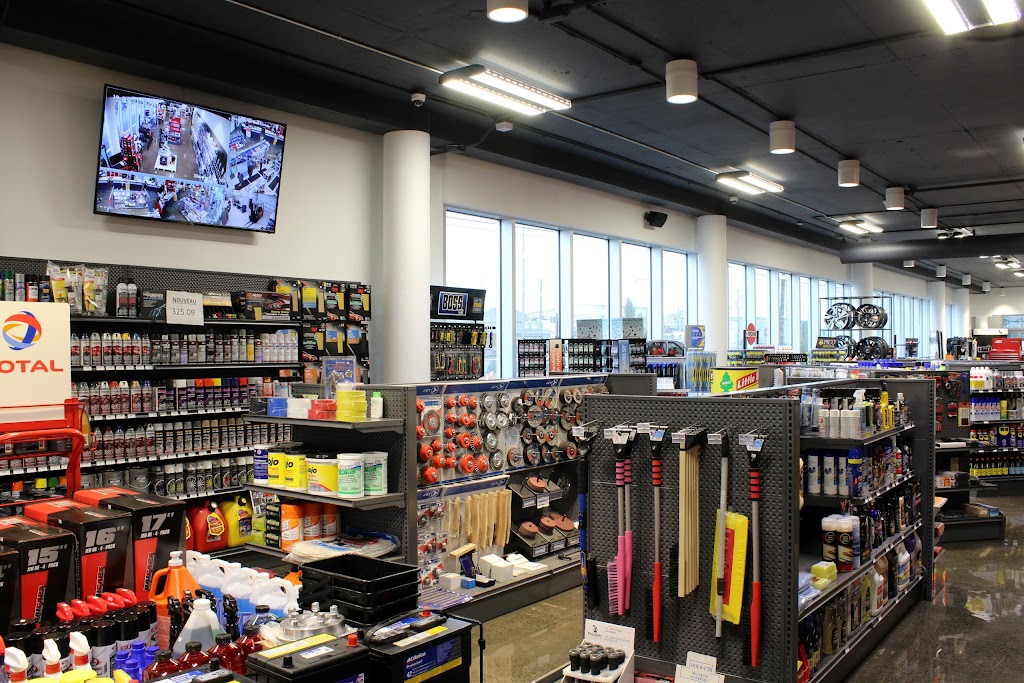 Valleyfield Auto Parts | 940 Bd Monseigneur-Langlois, Salaberry-de-Valleyfield, QC J6S 1C3, Canada | Phone: (877) 373-9505