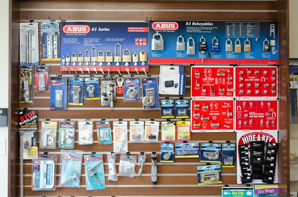 Superior Lock & Safe | 1200 Speers Rd #19, Oakville, ON L6L 2X4, Canada | Phone: (905) 825-1235