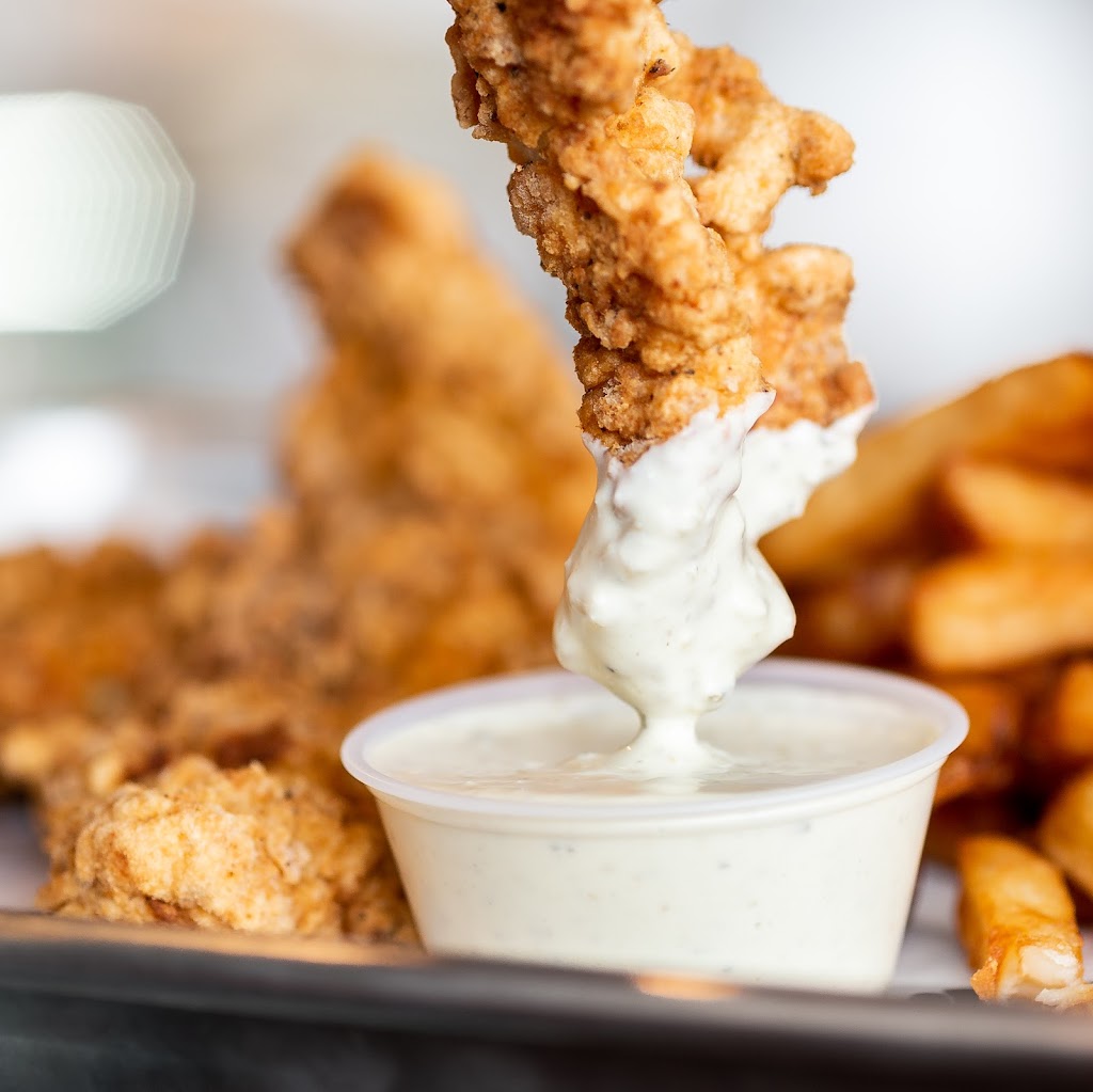 Flamos Peri Peri (Kitchener) | 4195 King St E Unit 105, Kitchener, ON N2P 0C1, Canada | Phone: (519) 505-4300