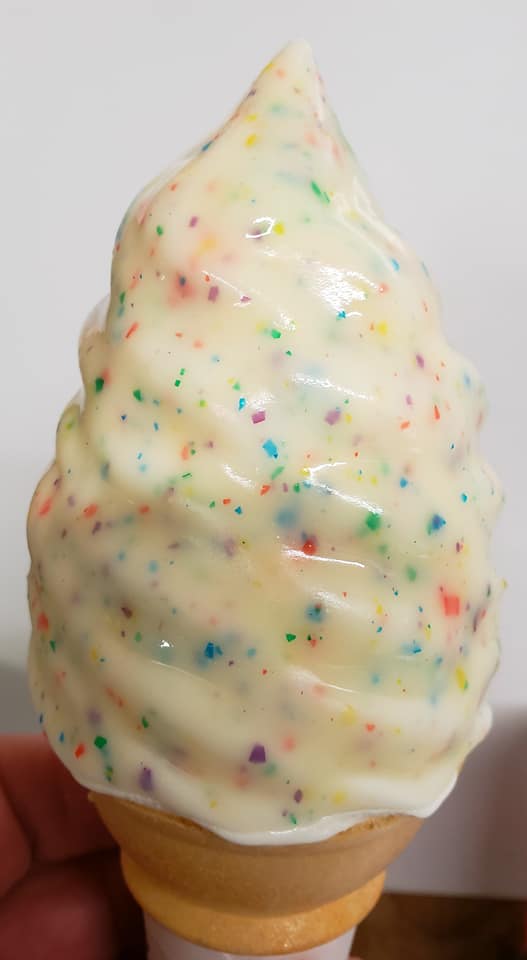 The Shake Shoppe | 4763 HWY 11/17, Kakabeka Falls, ON P0T 1W0, Canada | Phone: (807) 709-8686