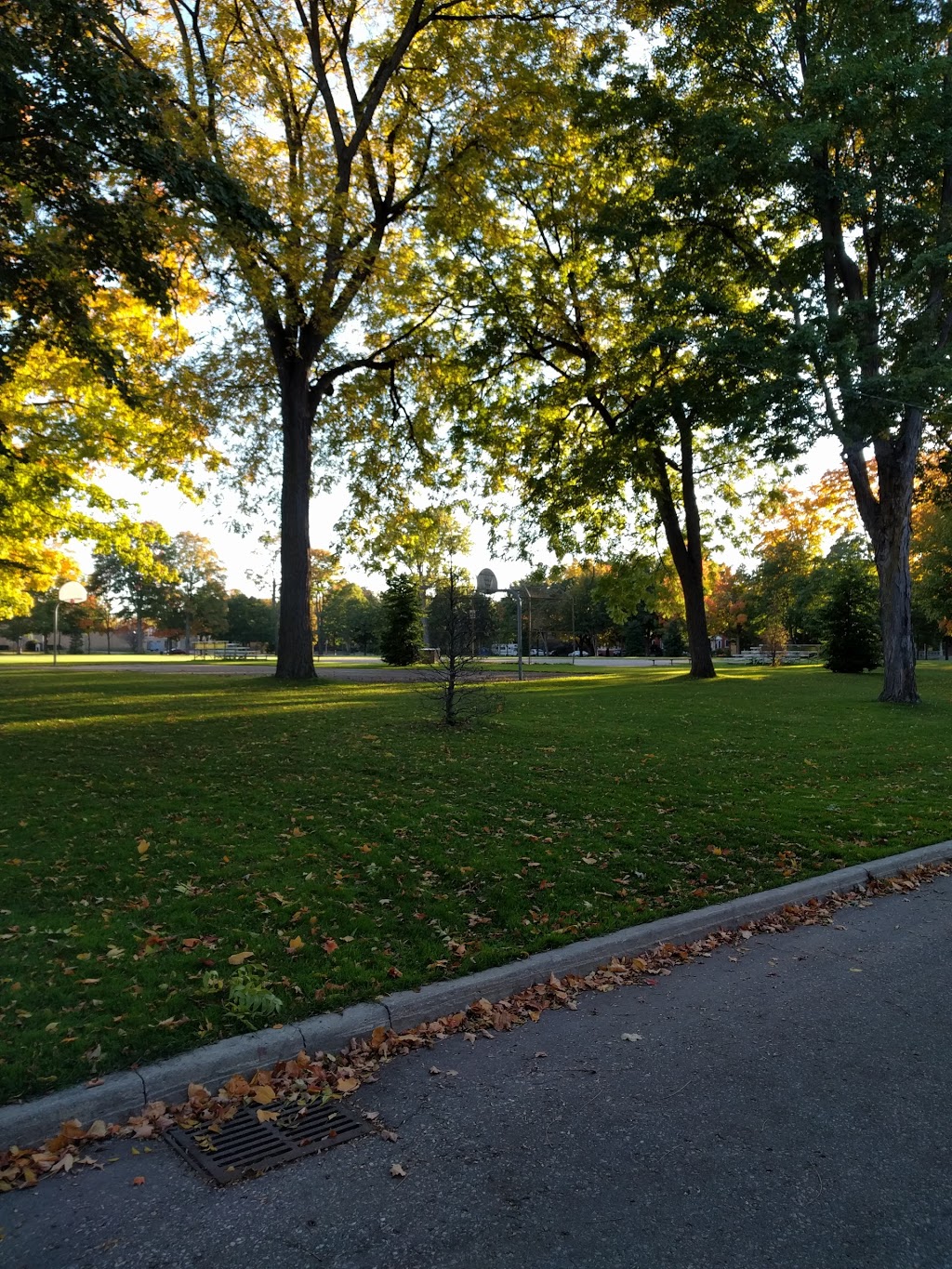 Victoria Park | 413 Buller St, Woodstock, ON N4S 4N2, Canada | Phone: (519) 539-2382 ext. 4101
