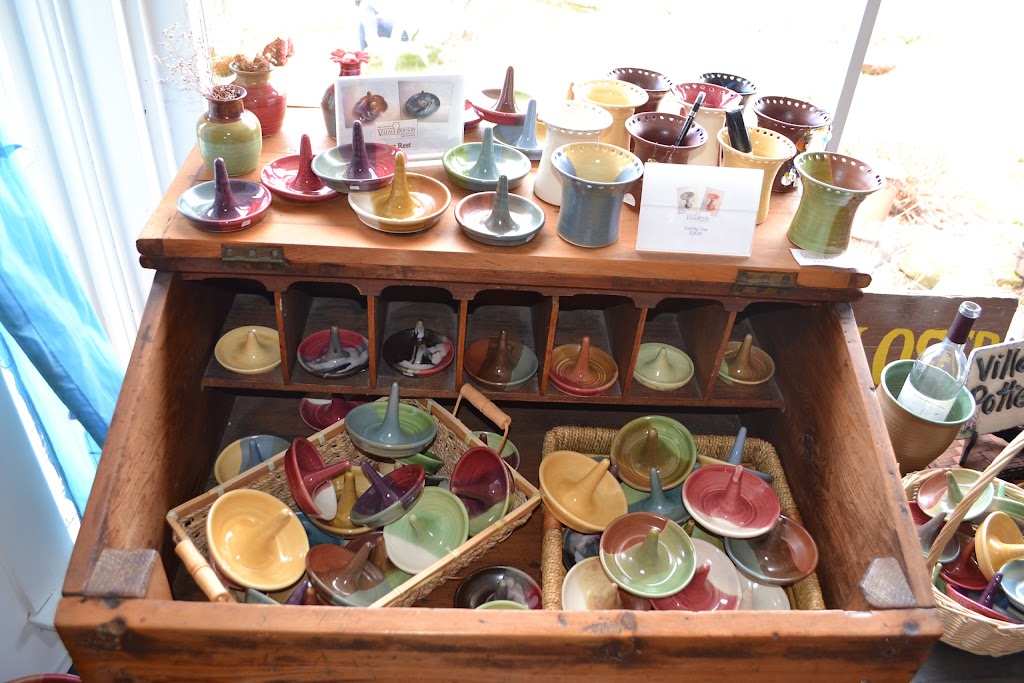 Village Pottery Inc. | 10567 PE-6, New London, PE C0A 1M0, Canada | Phone: (902) 886-2473