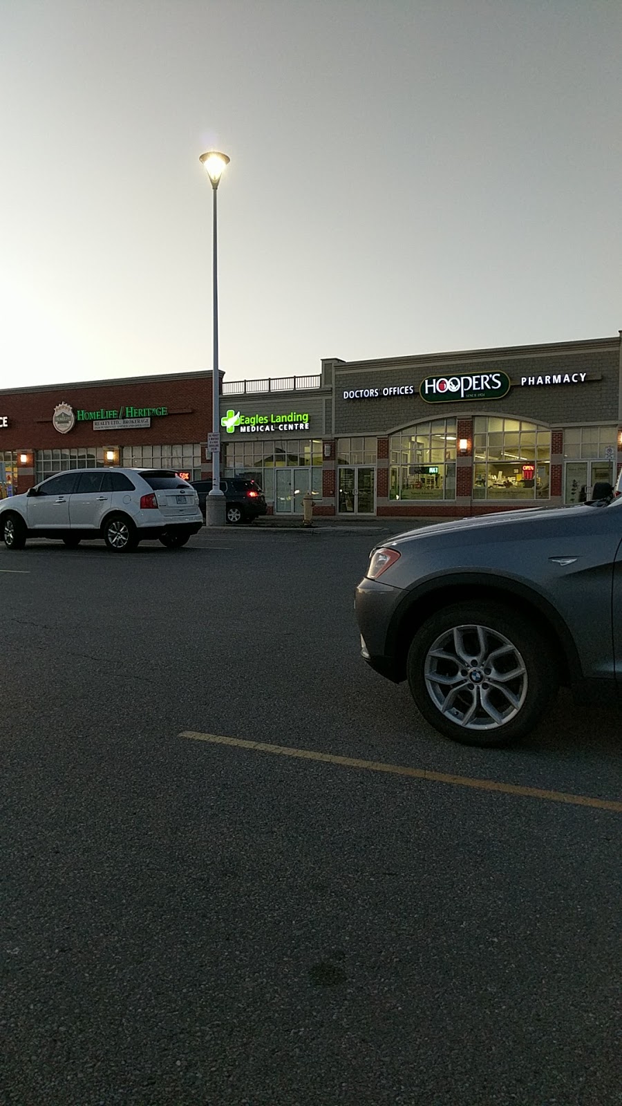Eagles Landing Medical Center | 1410 Major MacKenzie Dr, Maple, ON L6A 0V5, Canada | Phone: (416) 642-3556