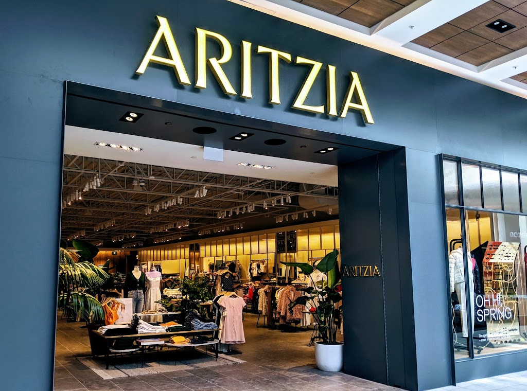 Aritzia | 550 King St N, Waterloo, ON N2L 5W6, Canada | Phone: (519) 725-8600