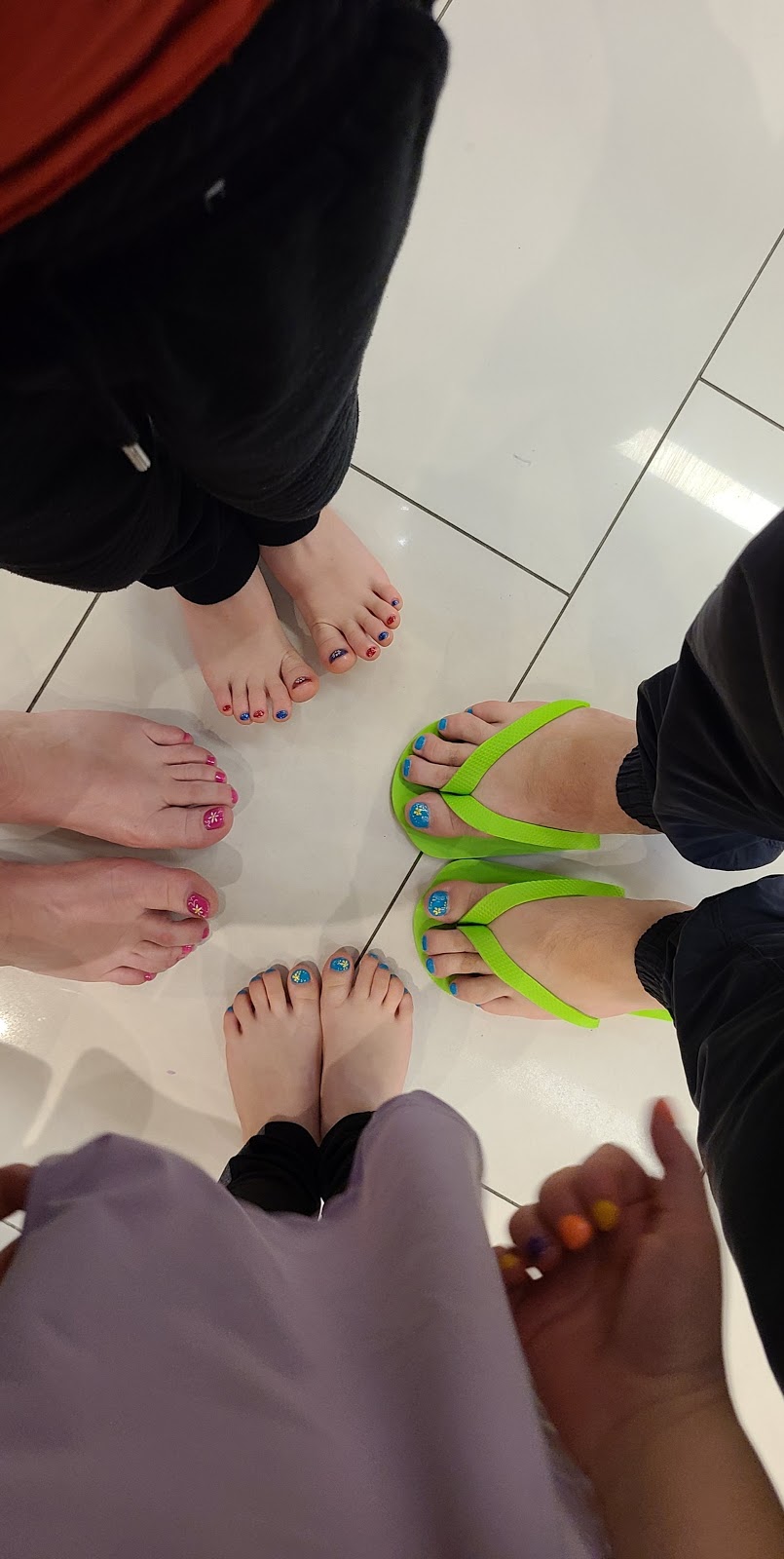 Binhs Nails | 210-975 St Albert Trail, St. Albert, AB T8N 4K6, Canada | Phone: (780) 569-4888