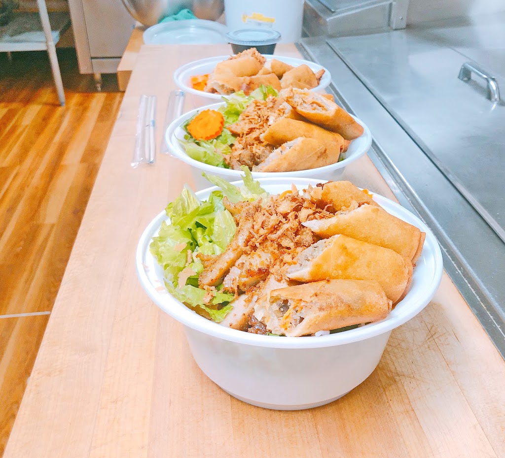 R-Bar Restaurant and Hotel | 227 Main St, Radville, SK S0C 2G0, Canada | Phone: (306) 869-2244