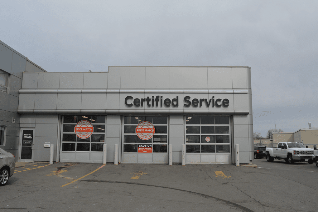 Surgenor Ottawa Chevrolet Buick GMC Cadillac | 939 St Laurent Blvd, Ottawa, ON K1K 3B1, Canada | Phone: (613) 741-0741