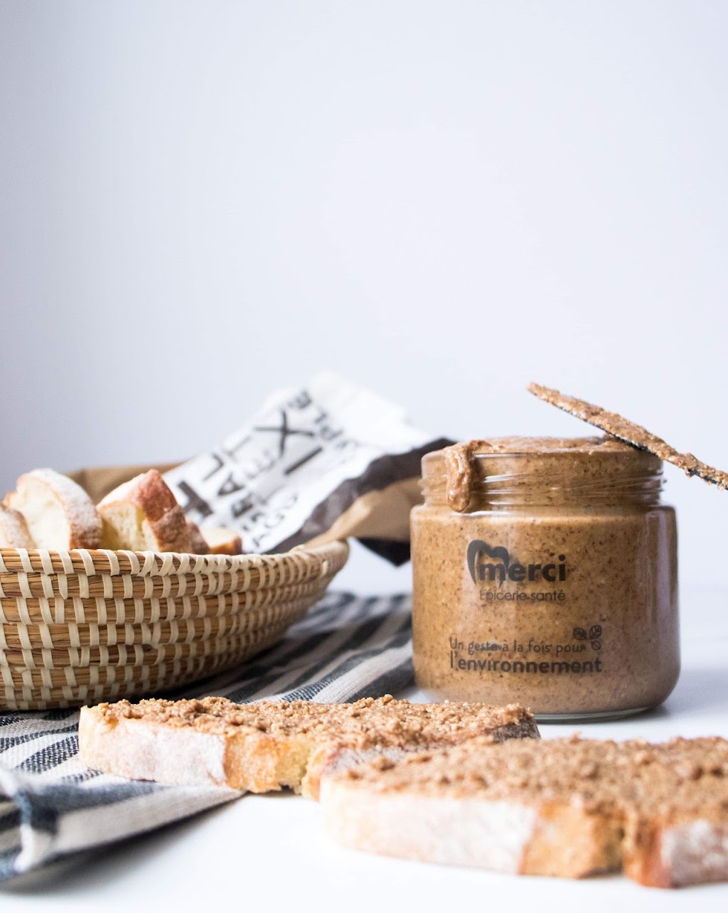 Aliments Merci | 12020 Bd Albert-Hudon, Montréal-Nord, QC H1G 3K7, Canada | Phone: (514) 955-7295