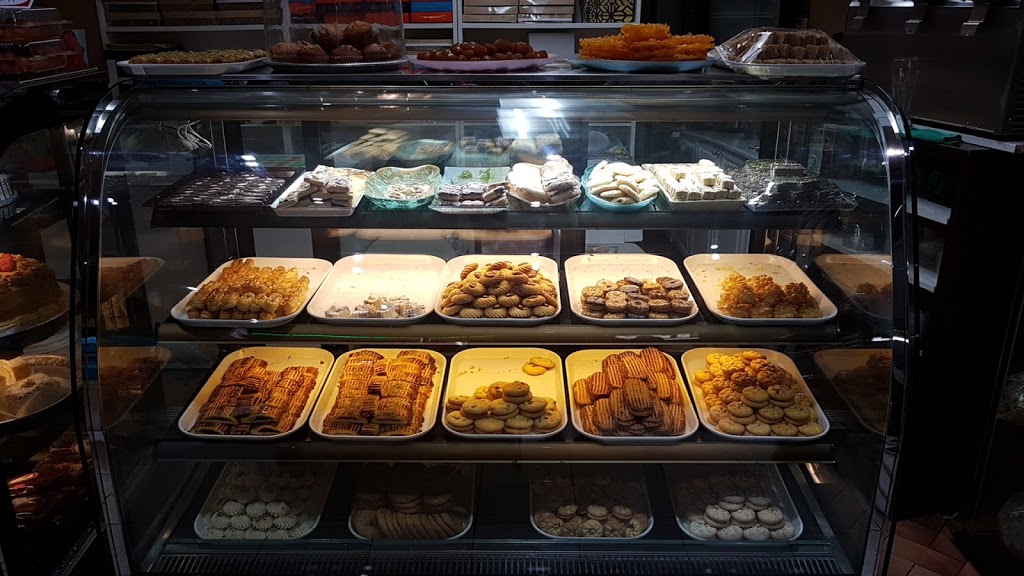 Venus Bakery & Café | 80 Ellesmere Rd Unit #3, Scarborough, ON M1R 4C2, Canada | Phone: (647) 748-2430