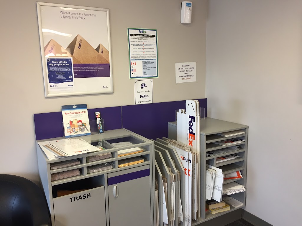 FedEx Ship Centre | 6191 Airport Way, Kelowna, BC V1V 1S1, Canada | Phone: (800) 463-3339