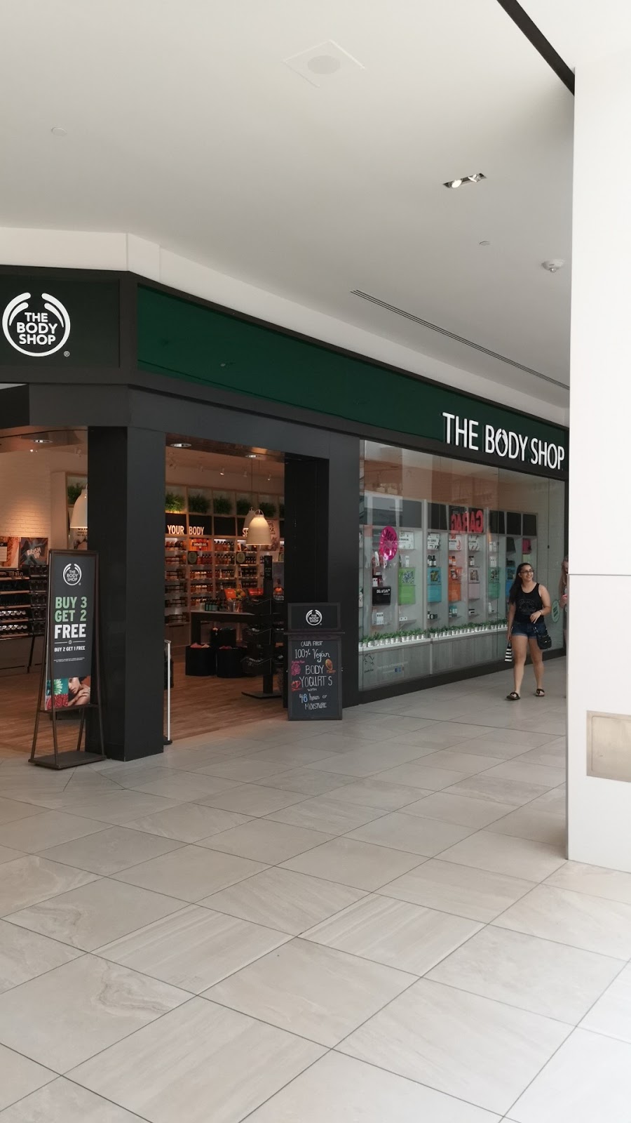 The Body Shop | 240 Leighland Ave, Oakville, ON L6H 3H6, Canada | Phone: (905) 849-7353