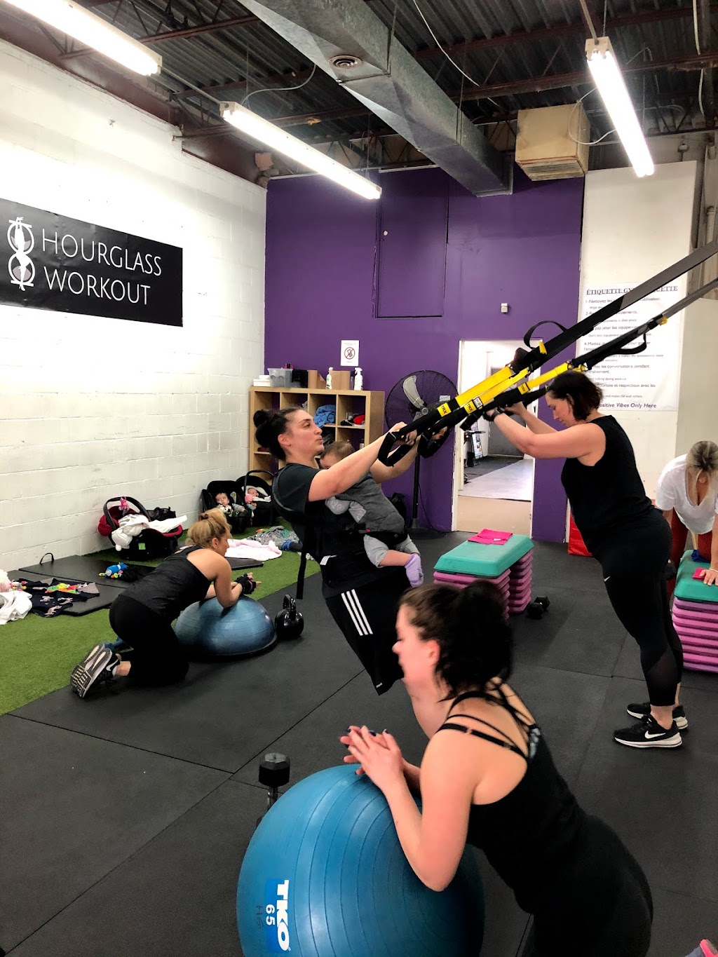 Hourglass Workout | 156 Prom. Ronald, Montréal-Ouest, QC H4X 1M8, Canada | Phone: (514) 816-8306
