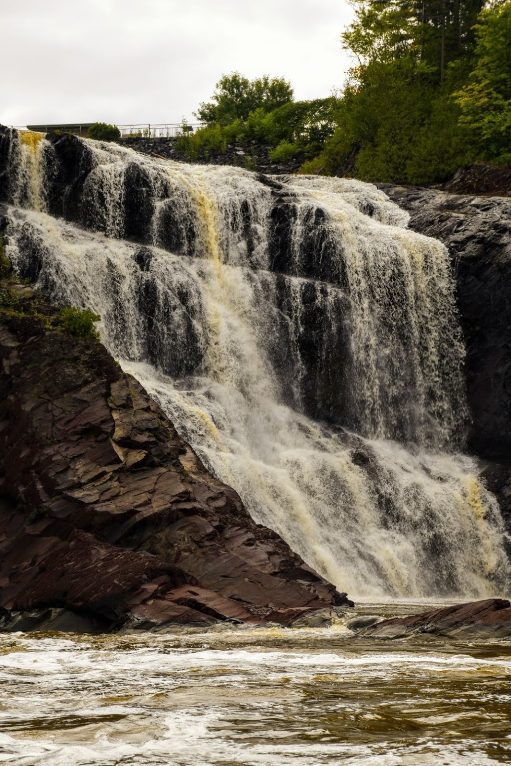Chaudière River Falls，Levis | Chutes de la Chaudière, Lévis, QC G6X, Canada