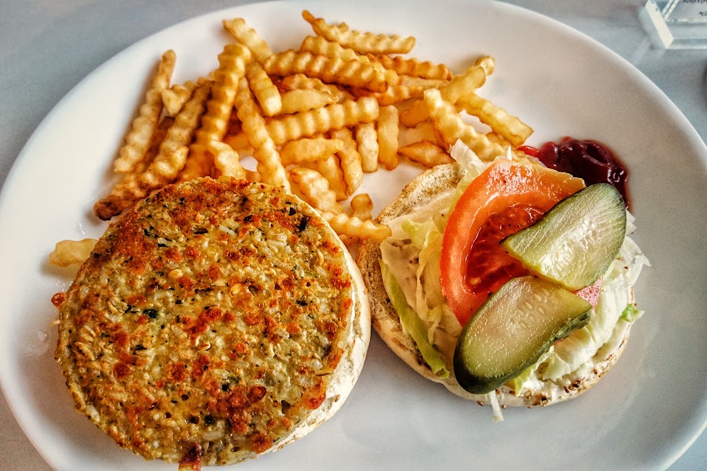 Amelia Restaurant | 640 12th St, New Westminster, BC V3M 4J4, Canada | Phone: (604) 522-3288
